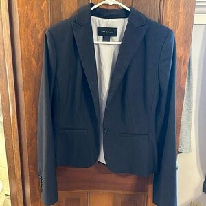 Women's fitted blazer